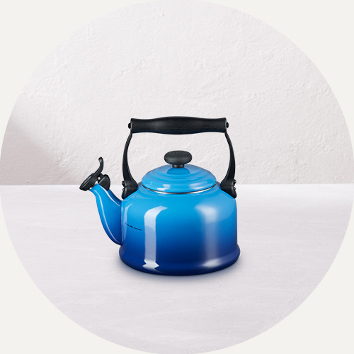 Le Creuset Traditional Kettle